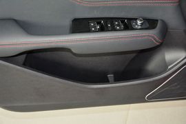 2014款长城C50升级版1.5T手动精英型