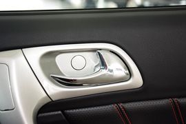 2015款哈弗H6升级版1.5T手动两驱精英型