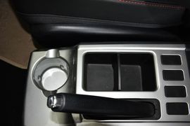 2015款哈弗H6升级版1.5T手动两驱精英型