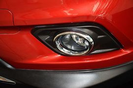 2015款日产奇骏2.5L
