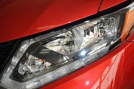 2015款日产奇骏2.5L