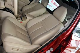 2015款日产奇骏2.5L