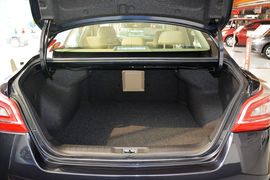 2015款日产天籁2.5L