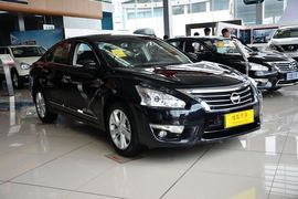 2015款日产天籁2.5L