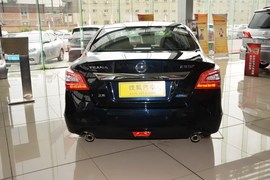 2015款日产天籁2.5L
