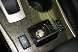 2015款日产天籁2.5L