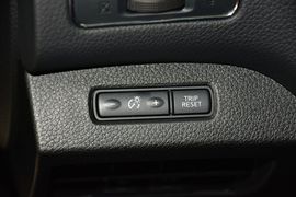2015款日产天籁2.5L