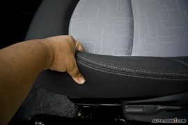 2010款奔奔mini试驾