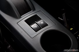 2010款奔奔mini试驾
