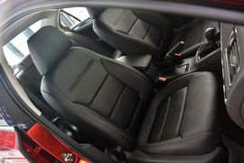 2015款大众速腾1.6L手动舒适型