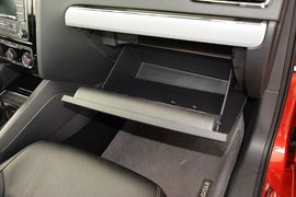 2015款大众速腾1.6L手动舒适型