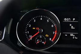 2015款大众速腾1.6L手动舒适型