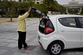 2010款奔奔mini试驾