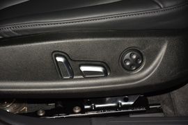 2015款奥迪A4L