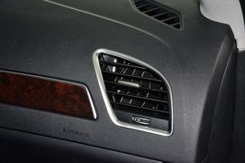 2015款奥迪A4L