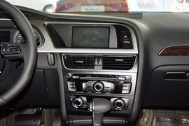 2015款奥迪A4L