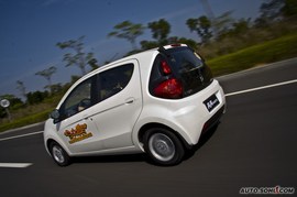 2010款奔奔mini试驾