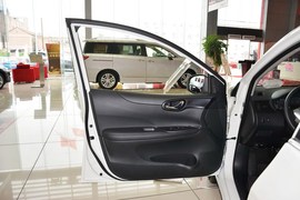 2014款日产骐达1.6L