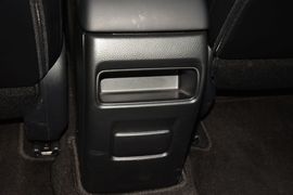 2014款日产骐达1.6L