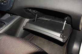 2014款日产骐达1.6L