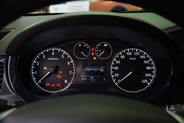 2014款日产骐达1.6L