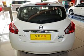2014款日产骐达1.6L
