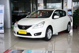 2014款日产骐达1.6L
