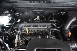 2015款现代悦动1.6L自动豪华型