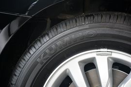 2015款现代悦动1.6L自动豪华型