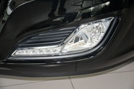 2015款现代悦动1.6L自动豪华型