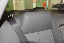 2015款现代悦动1.6L自动豪华型
