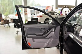 2015款现代悦动1.6L自动豪华型