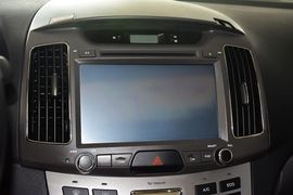 2015款现代悦动1.6L自动豪华型