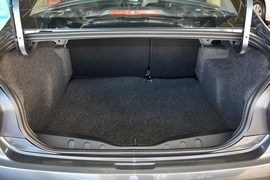 2015款雪铁龙全新爱丽舍