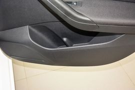 2015款大众捷达质惠版1.6L手动舒适型