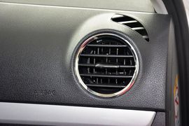 2015款大众捷达质惠版1.6L手动舒适型