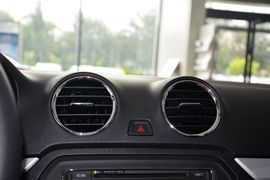 2015款大众捷达质惠版1.6L手动舒适型