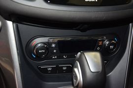 2015款福特翼虎2.0L