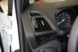2015款福特翼虎2.0L