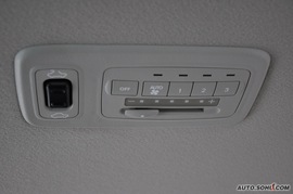 2009款三菱格蓝迪豪华版7座