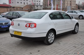 2010款大众迈腾1.4TSI