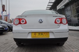 2010款大众迈腾1.4TSI