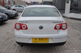 2010款大众迈腾1.4TSI