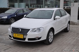 2010款大众迈腾1.4TSI