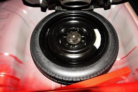 2015款日产骊威劲锐1.6XV