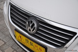 2010款大众迈腾1.4TSI