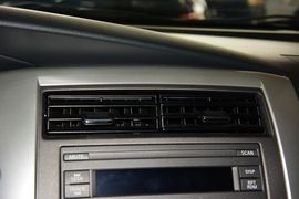 2015款日产骊威劲锐1.6XV