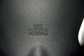 2015款日产骊威劲锐1.6XV