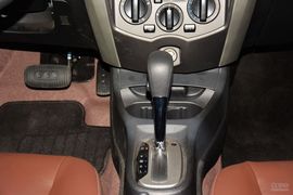 2015款日产骊威劲锐1.6XV
