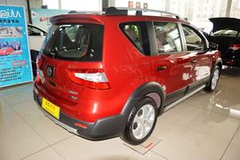 2015款日产骊威劲锐1.6XV
